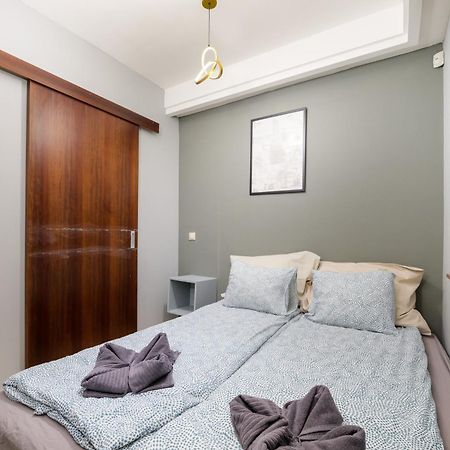 3Bedroom Triplex Rooftop Apartment Budapest Eksteriør billede