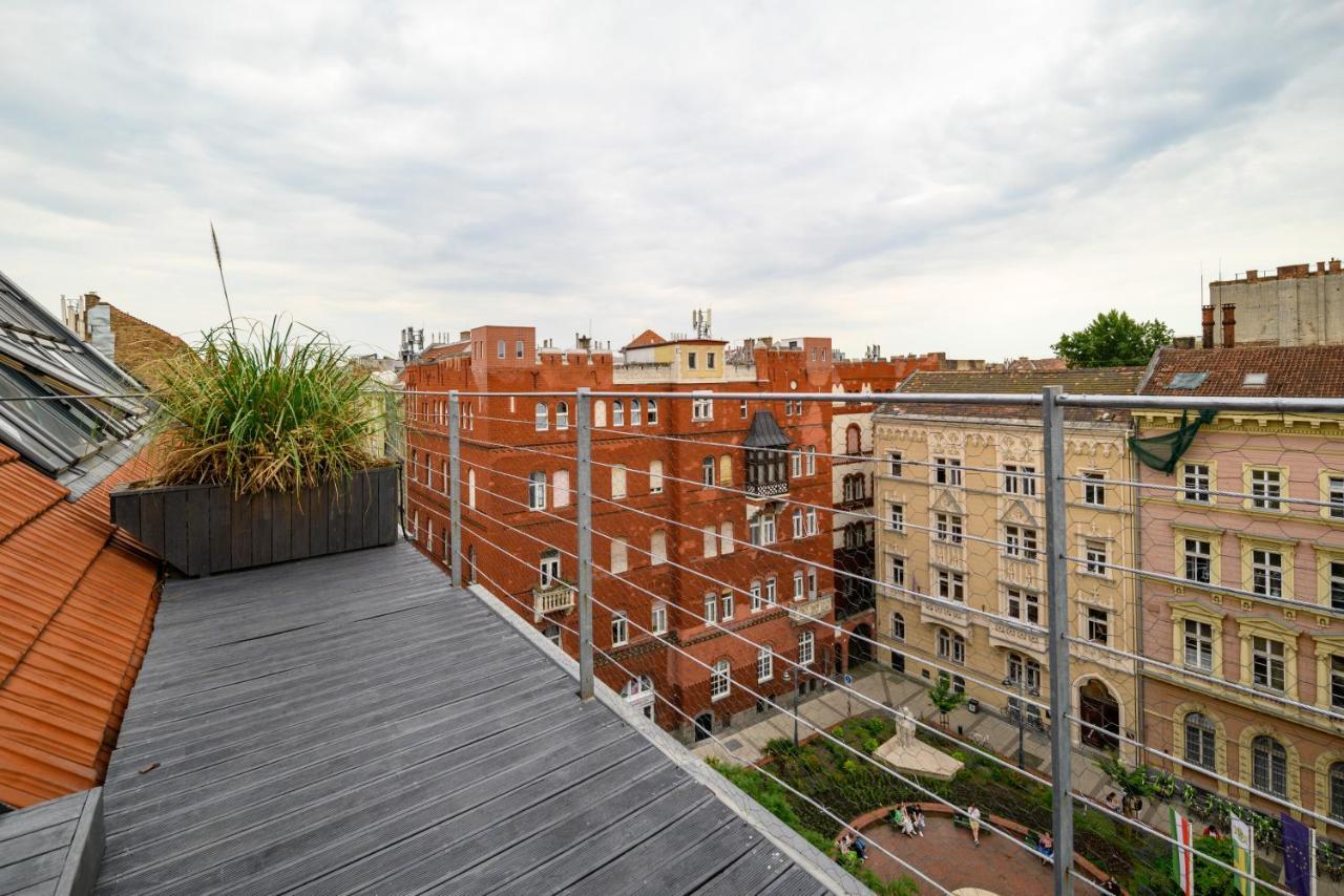 3Bedroom Triplex Rooftop Apartment Budapest Eksteriør billede