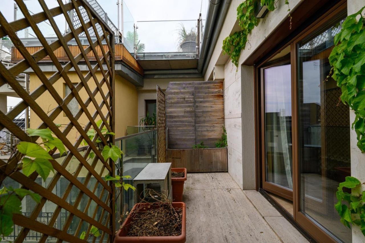 3Bedroom Triplex Rooftop Apartment Budapest Eksteriør billede