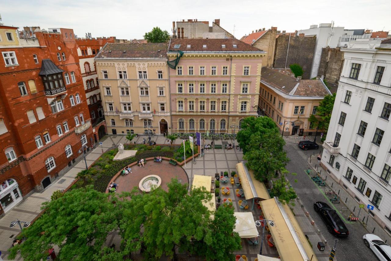 3Bedroom Triplex Rooftop Apartment Budapest Eksteriør billede