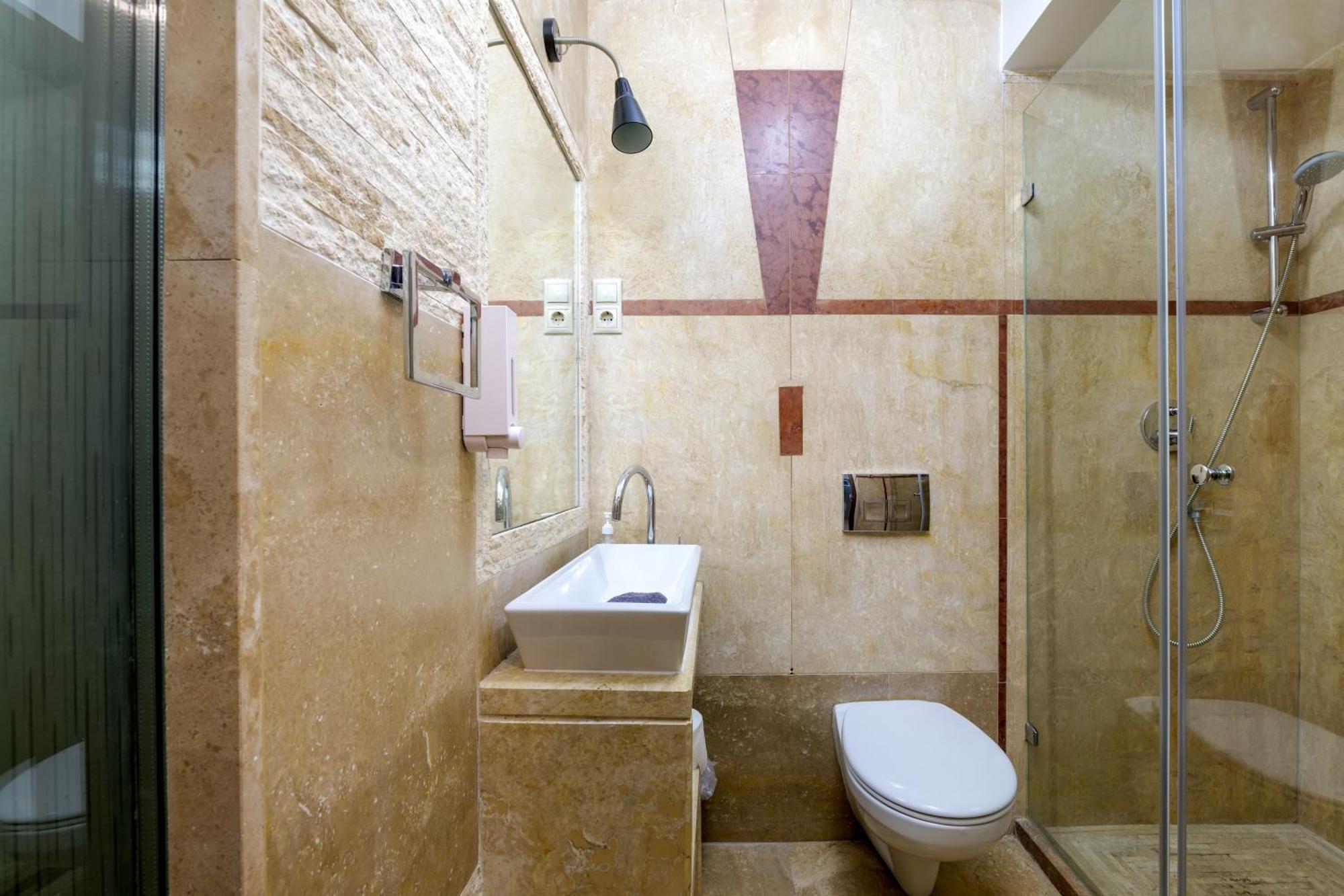 3Bedroom Triplex Rooftop Apartment Budapest Eksteriør billede